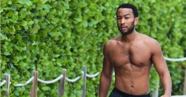 John Legend Shirtless 4 John Legend Shirtless 4