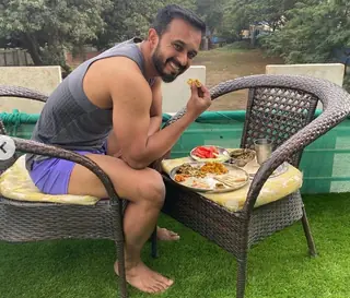 Kedar Jadhav Shirtless 3 Kedar Jadhav Shirtless 3