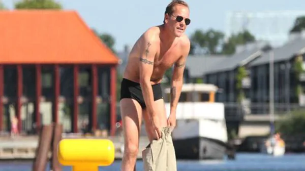 Kiefer Sutherland Shirtless 3 Kiefer Sutherland Shirtless 3