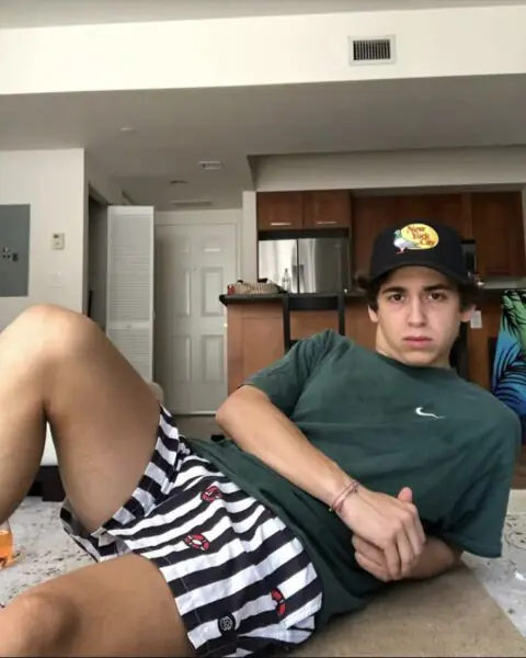 Marcello Hernandez Shirtless Marcello Hernandez Shirtless