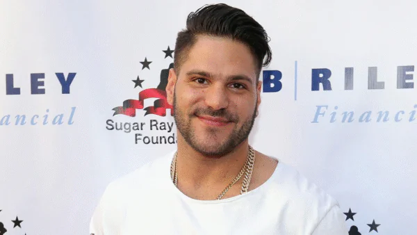 Ronnie Ortiz Magro Shirtless 4