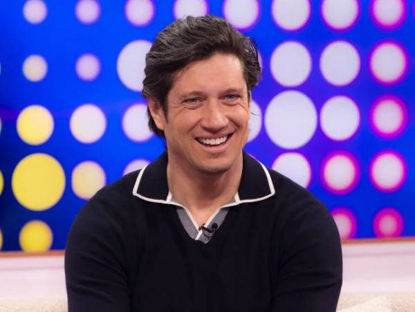 Vernon Kay Shirtless 4