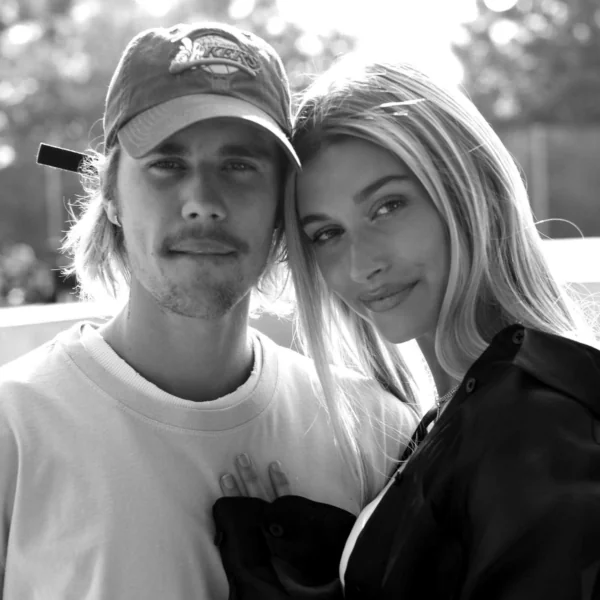 Hailey Baldwin Family 2