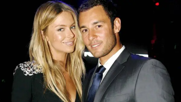 Jennifer Hawkins Family