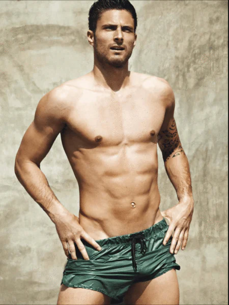 Olivier Giroud Shirtless 4