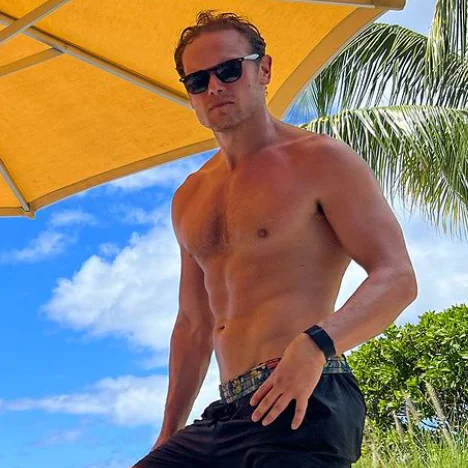 Sam Heughan Shirtless