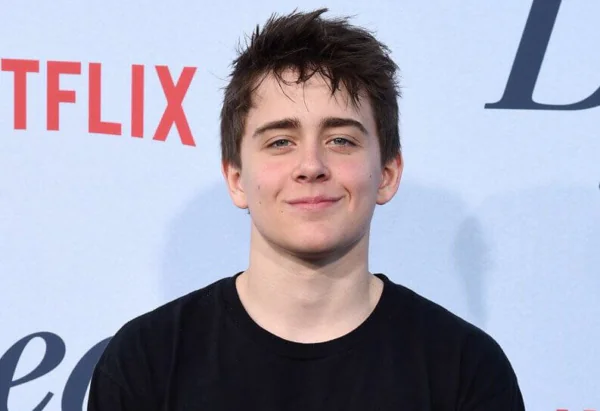 Sam McCarthy Shirtless 2