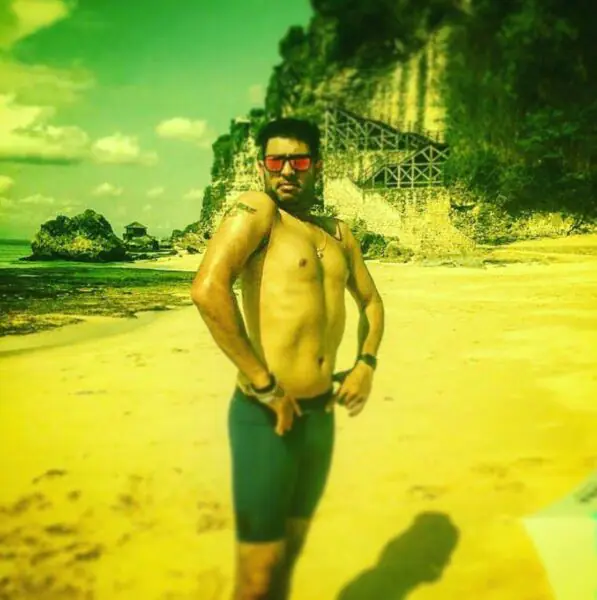 Yuvraj Singh Shirtless