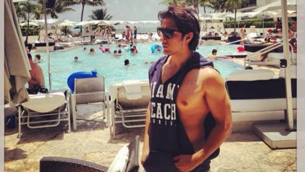 Ali Zafar Shirtless 3 Ali Zafar Shirtless 3