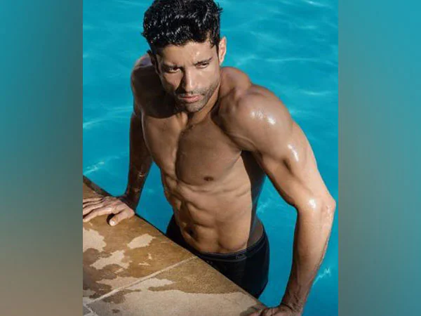 Farhan Akhtar Shirtless