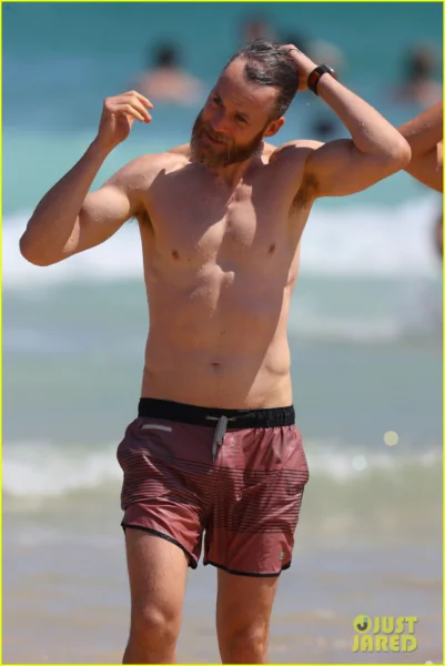 Hamish Blake Shirtless 2