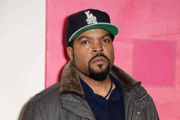Ice Cube Shirtless 5 Ice Cube Shirtless 5