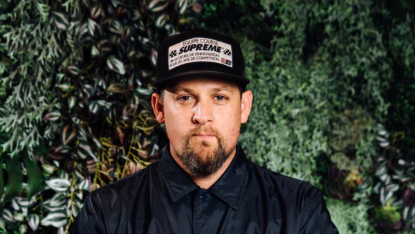 Joel Madden Shirtless 5 Joel Madden Shirtless 5