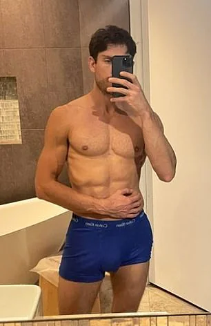 Joey Essex Shirtless 4 Joey Essex Shirtless 4