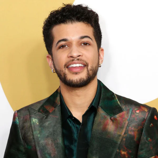 Jordan Fisher Shirtless 4 Jordan Fisher Shirtless 4