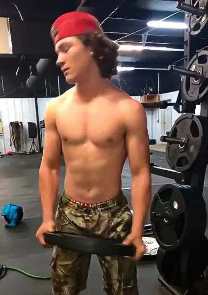 Montana Jordan Shirtless 2