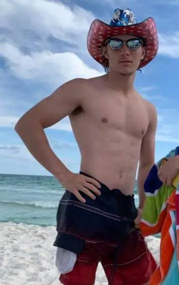 Montana Jordan Shirtless 3