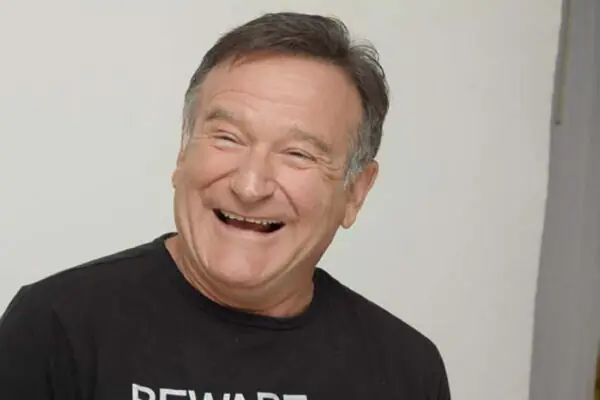Robin Williams Shirtless 4