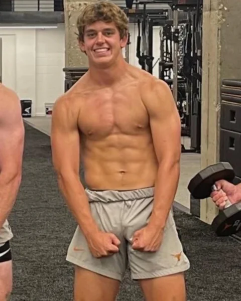 Arch Manning Shirtless
