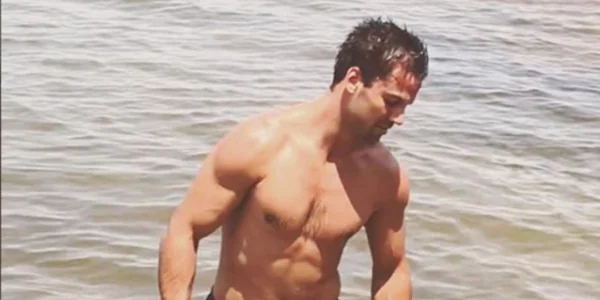 Eric Decker Shirtless