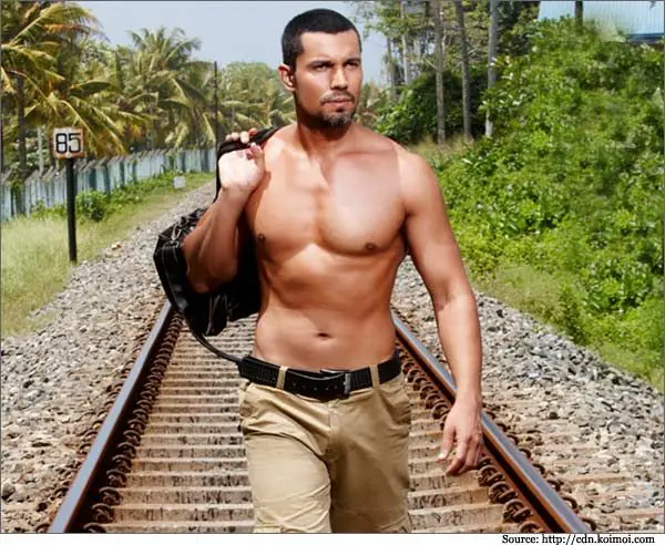 Randeep Hooda Shirtless 2