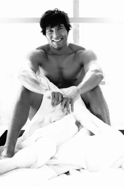 Randeep Hooda Shirtless 4