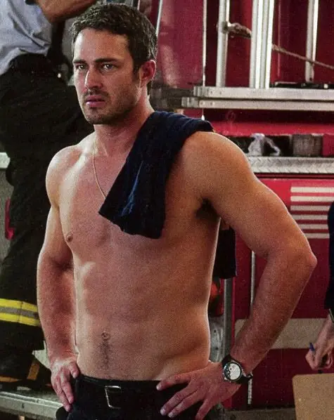 Taylor Kinney Shirtless 2