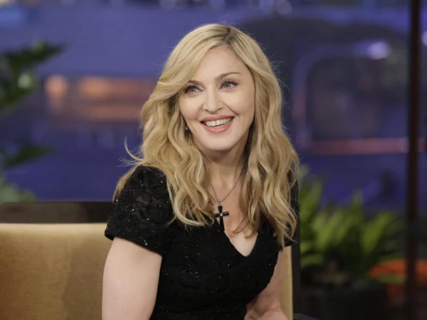 Madonna Family 4