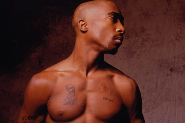 Tupac Shakur Shirtless 5