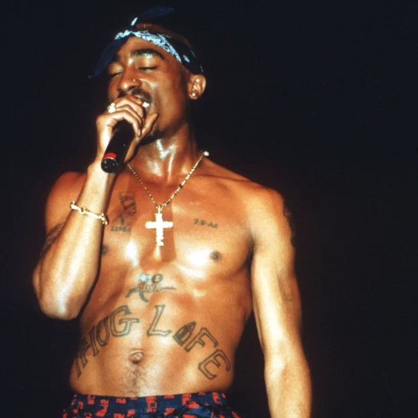 Tupac Shakur Shirtless