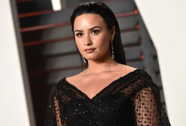 Demi Lovato Family 4