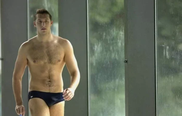 Ian Thorpe Shirtless 4