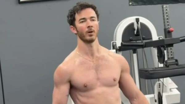 Kevin Jonas Shirtless 3