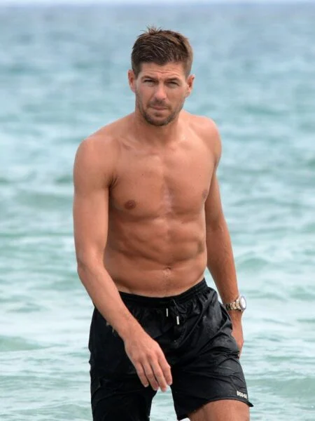 Steven Gerrard Shirtless 2