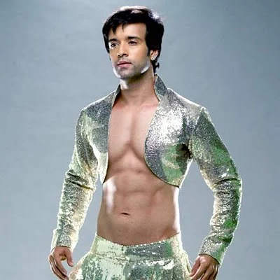 Aamir Ali Shirtless 5 Aamir Ali Shirtless 5