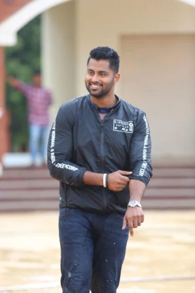 Abhishek Ambareesh Shirtless 2