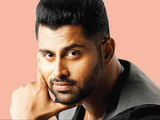 Abhishek Ambareesh Shirtless 4