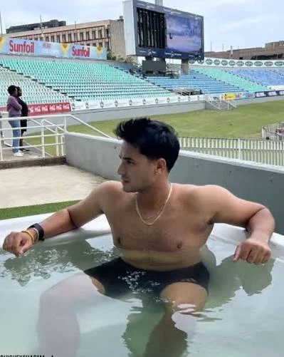 Abhishek Sharma Shirtless 4