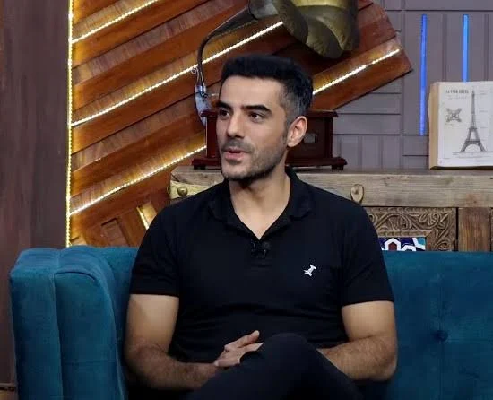 Adeel Hussain Shirtless 5
