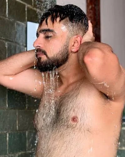 Adil Durrani Shirtless