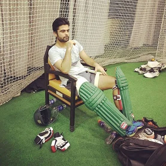 Ahmad Shahzad Shirtless 5