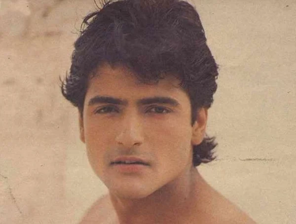Armaan Kohli Shirtless 2 Armaan Kohli Shirtless 2
