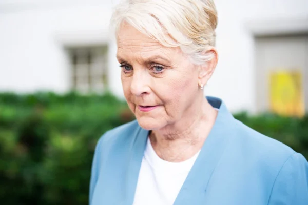 Cindy Mccain Family 3