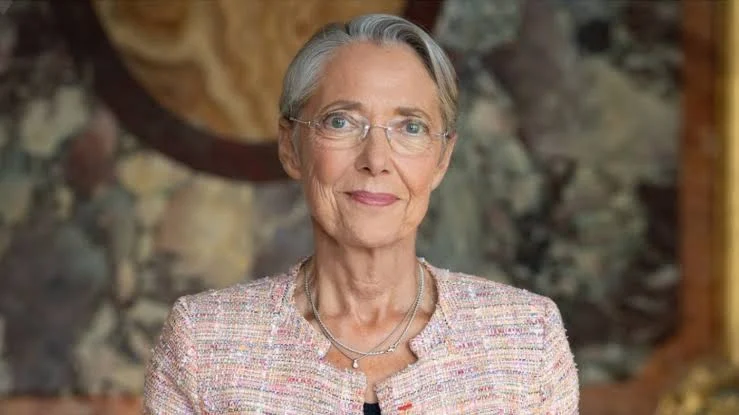 Elisabeth Borne Family 5