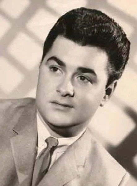 Gilles Girard Family 2 Gilles Girard Family 2