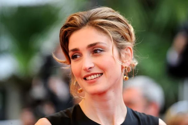 Julie Gayet Family 5 Julie Gayet Family 5