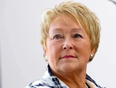 Pauline Marois Family 4