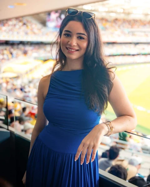 Sara Tendulkar Family 3