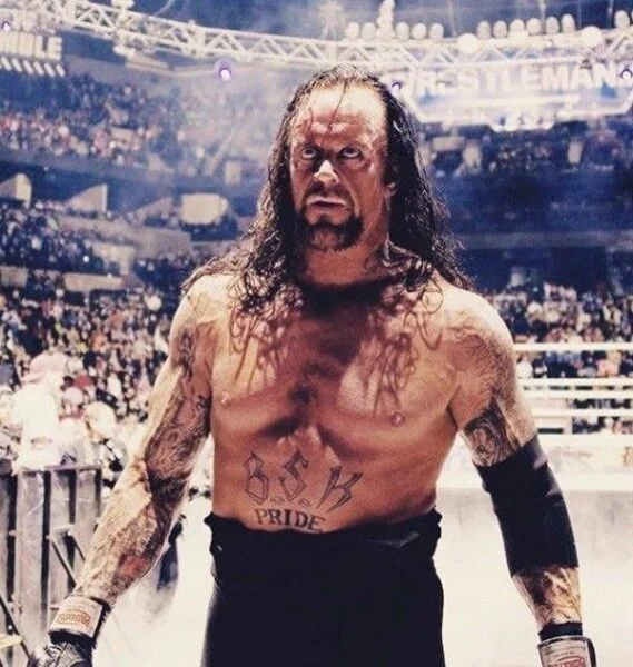Undertaker Shirtless 3