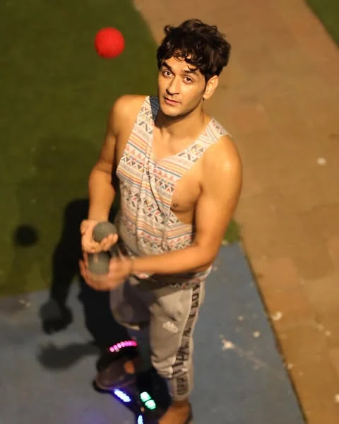 Vikas Gupta Shirtless 5 Vikas Gupta Shirtless 5
